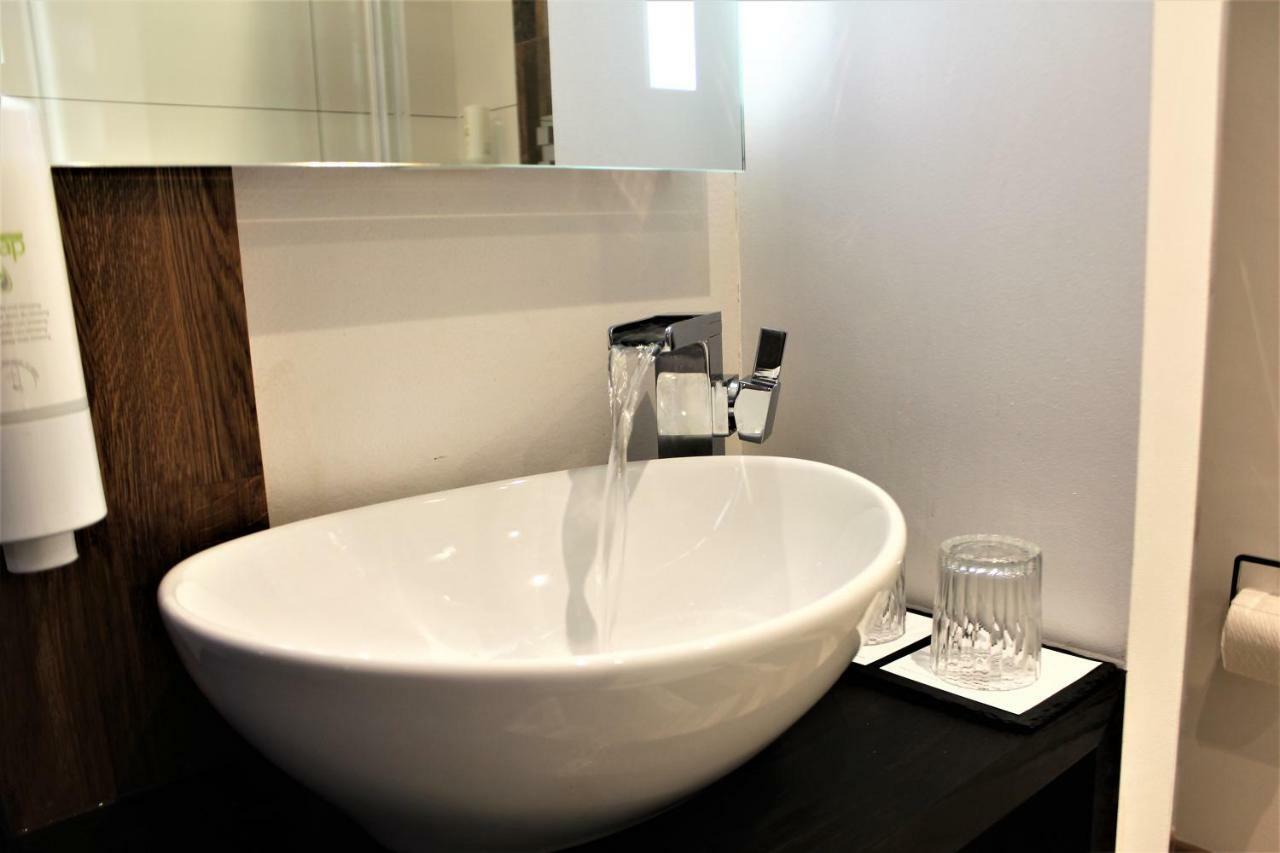 Rioshouse Henley Hotel Kültér fotó